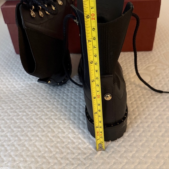 Massimo Dutti Black Lug sole s. 39 stud low boot - Picture 12 of 13